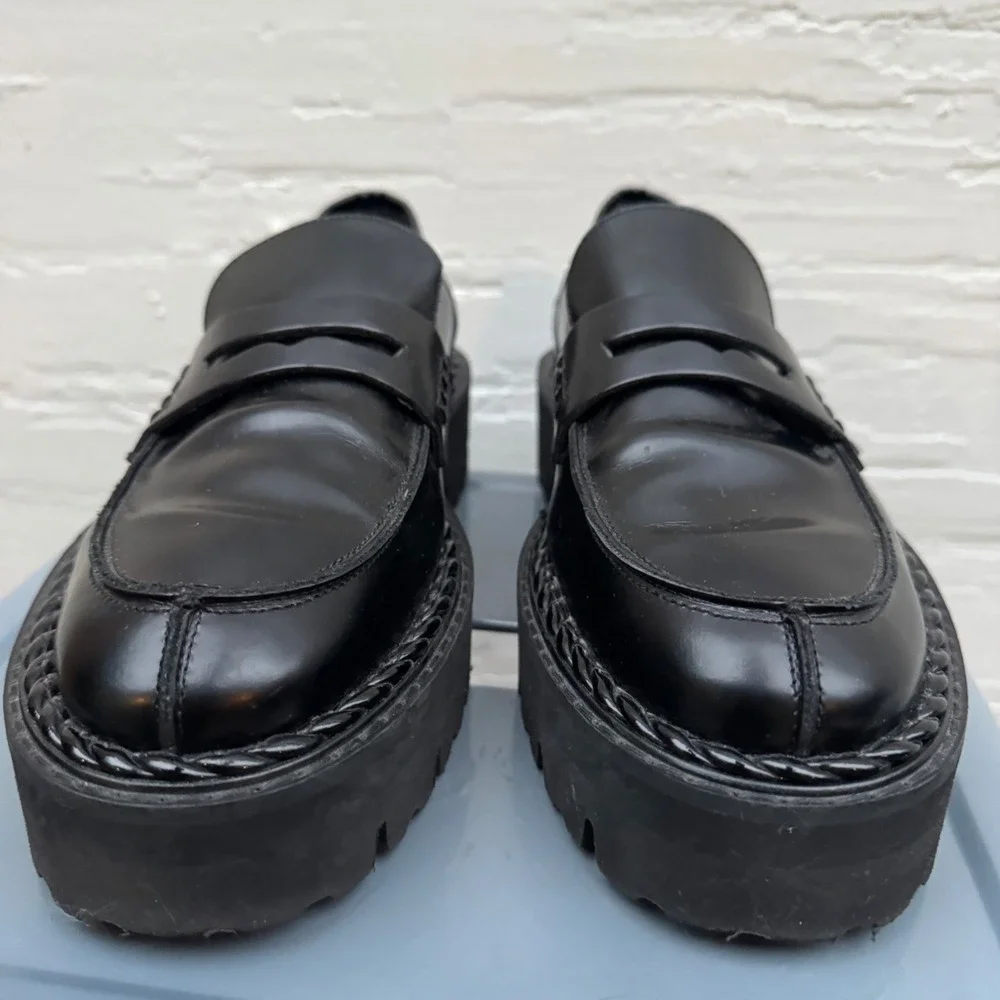 Aquatalia Platform Penny Loafers 10 Black Leather Chunky Lug Sole Waterproof y2k - Picture 7 of 11